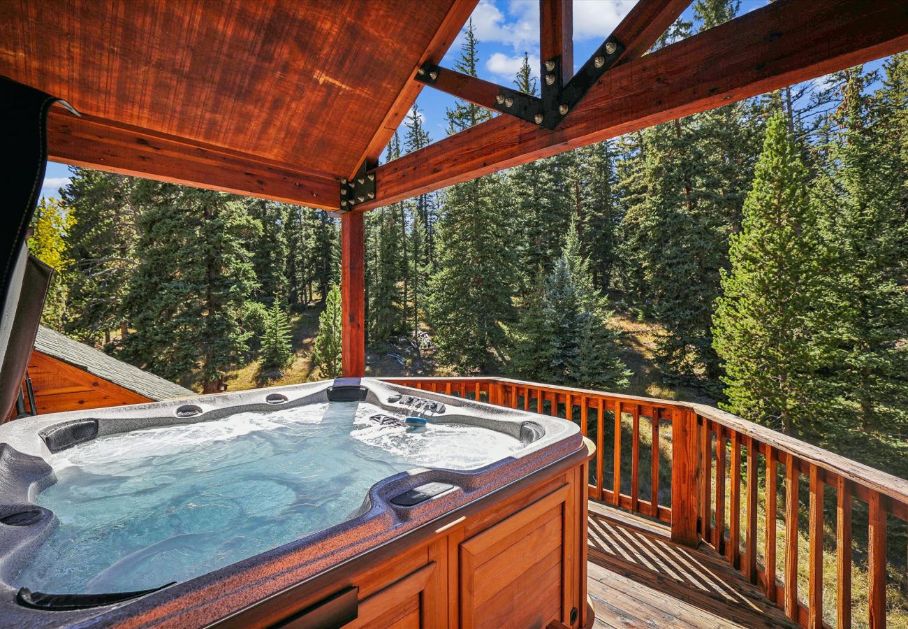 Private Hot tub beautiful views